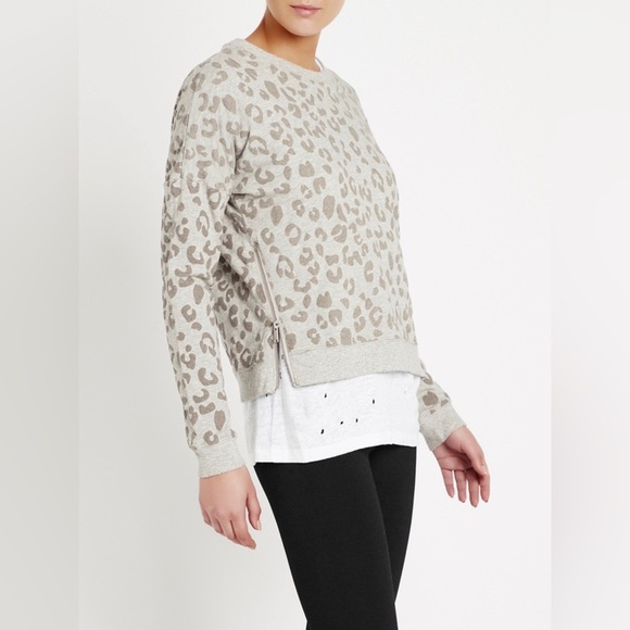 RAILS Leopard Animal Print Sweater Pullover Sweatshirt Marlo Flocked Grey Modal - Picture 9 of 13